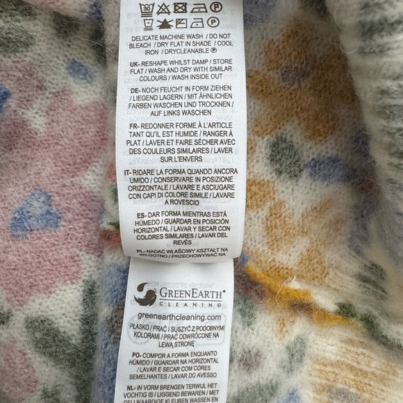 NWT Boden Wool Alpaca Floral Puff Sleeve Button Up Cardigan Sweater Size Large - Picture 11 of 12